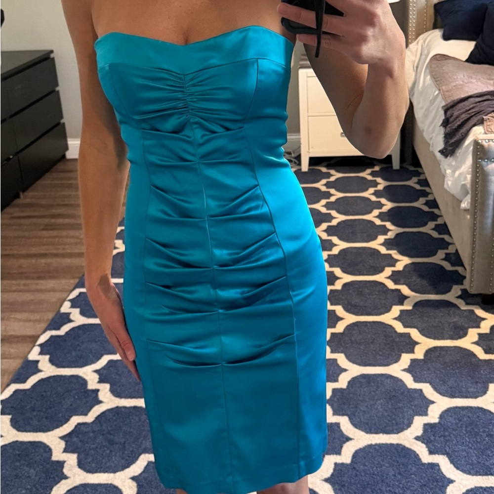 Elegant Strapless Blue Dress